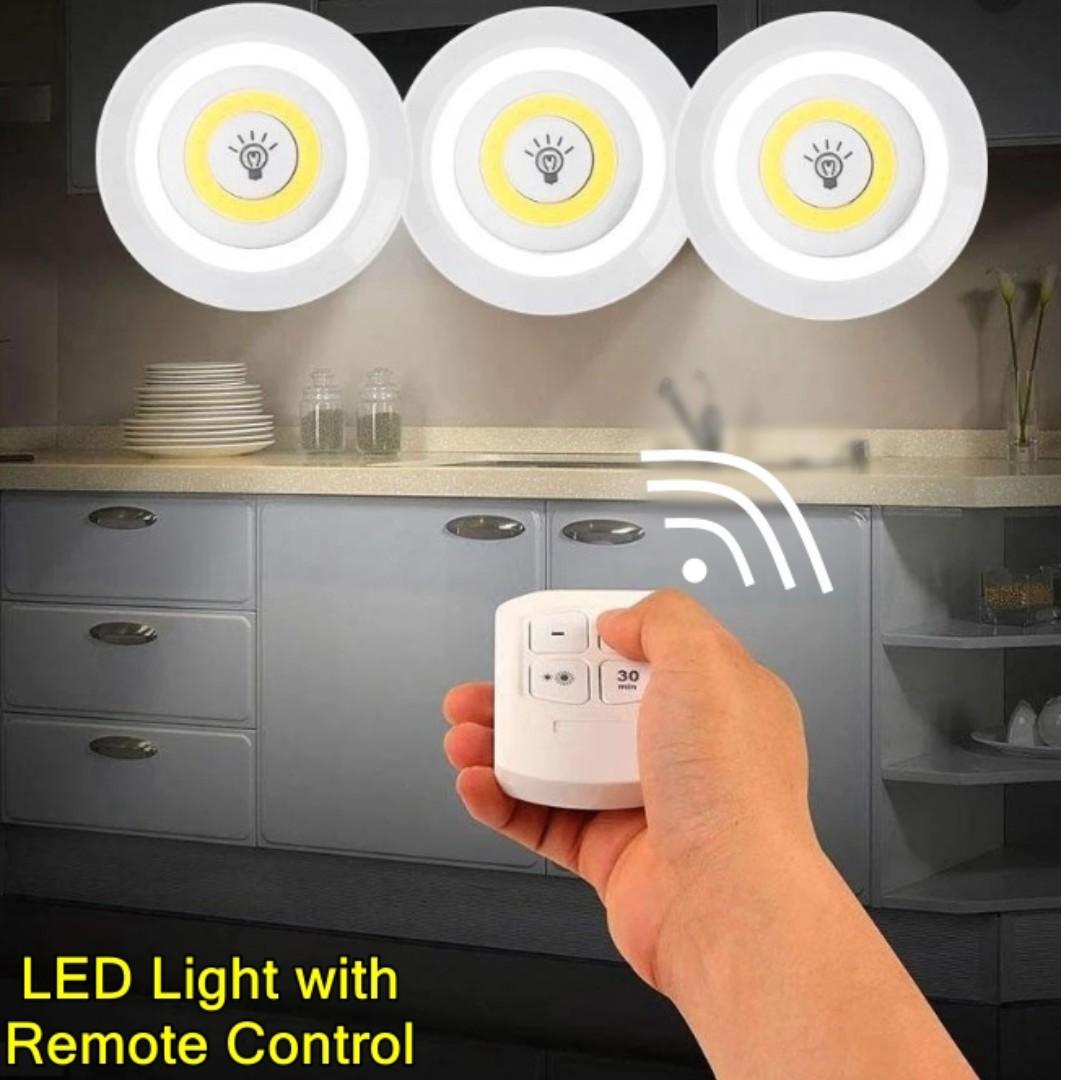 Ensemble de 3 lampes LED avec télécommande, fonctionnant sur batterie, pour armoires, salle de bain, cuisine, table de chevet, penderie.