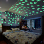 50 pièces/sac autocollant mural motif flocon de neige lumineux bricolage décoration murale